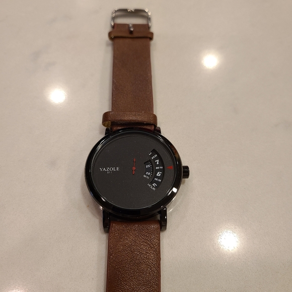 Yazole 511 men's watch - Picture 2 of 3